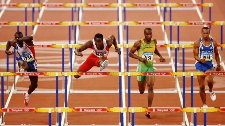 记者：李国旭参加国足主帅选聘不是秘密，一个多月前就在准备