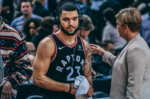 及勇士全队 及勇士全队