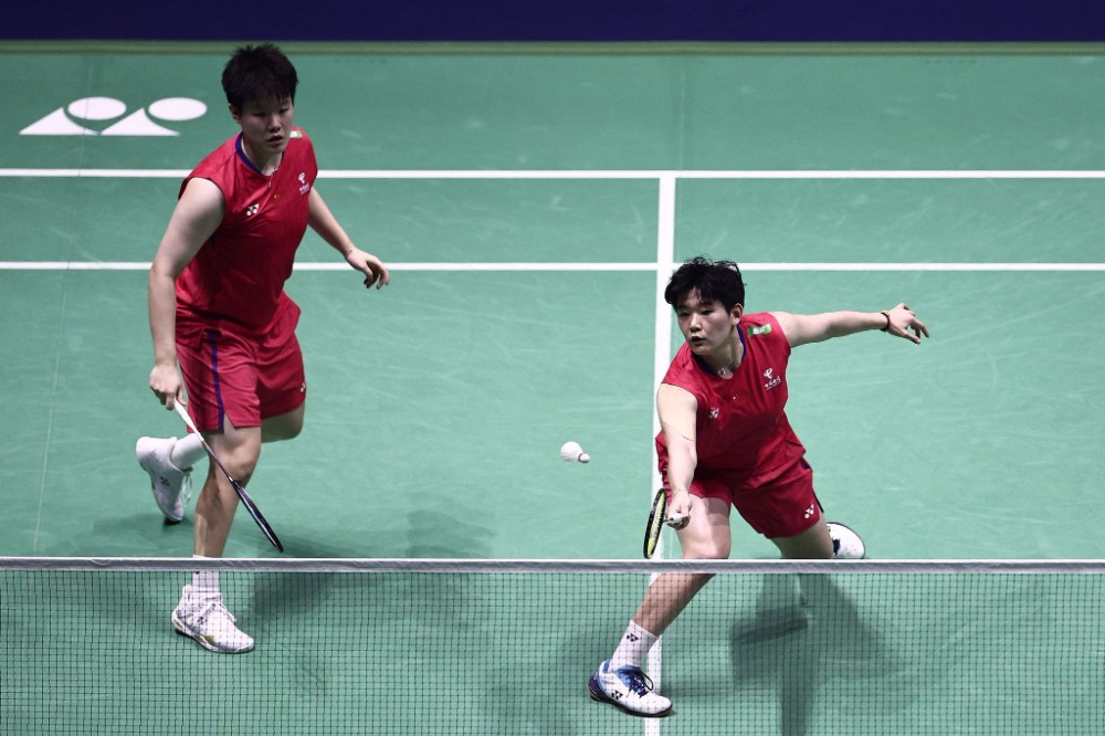 以4亿欧元 以4亿欧元