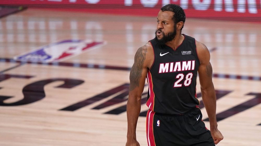 他强调国际 他强调国际